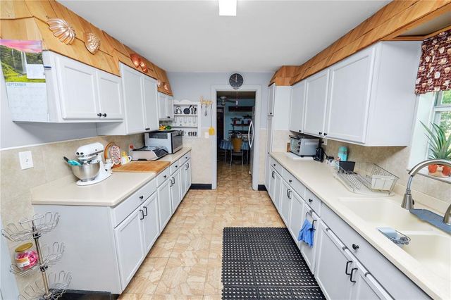 515 N 3RD STREET, Lake Wales, FL 33853