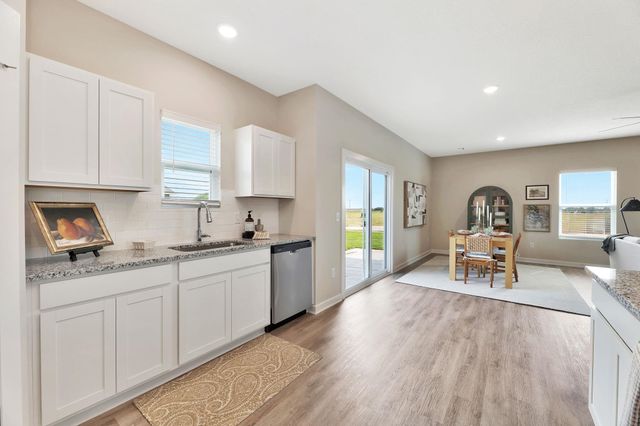 1038 N Forestview St, Wichita, KS 67235