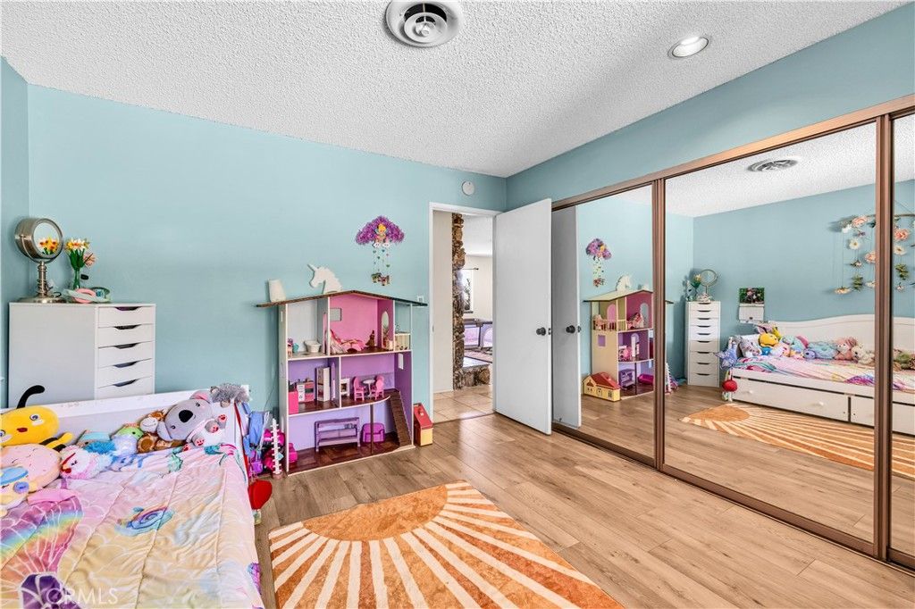 Image 24 of property listing at 56527 El Dorado Drive, Yucca Valley, CA 92284