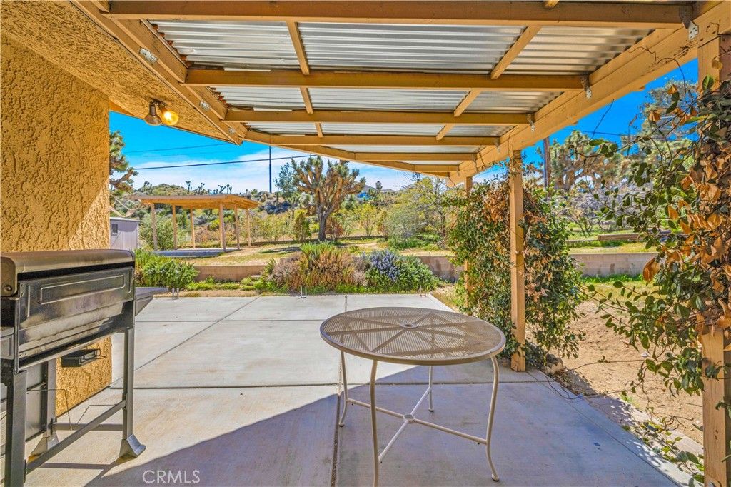 Image 36 of property listing at 56527 El Dorado Drive, Yucca Valley, CA 92284