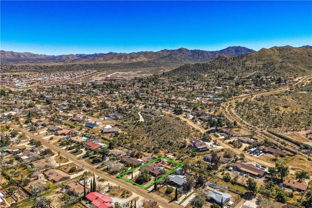 Image 45 of property listing at 56527 El Dorado Drive, Yucca Valley, CA 92284