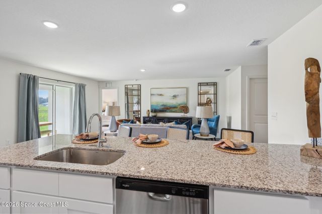 3221 Fitzpatrick Avenue SW, Palm Bay, FL 32908