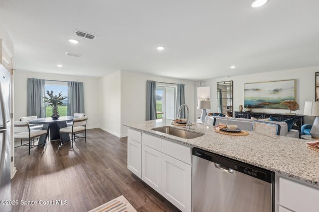 3221 Fitzpatrick Avenue SW, Palm Bay, FL 32908
