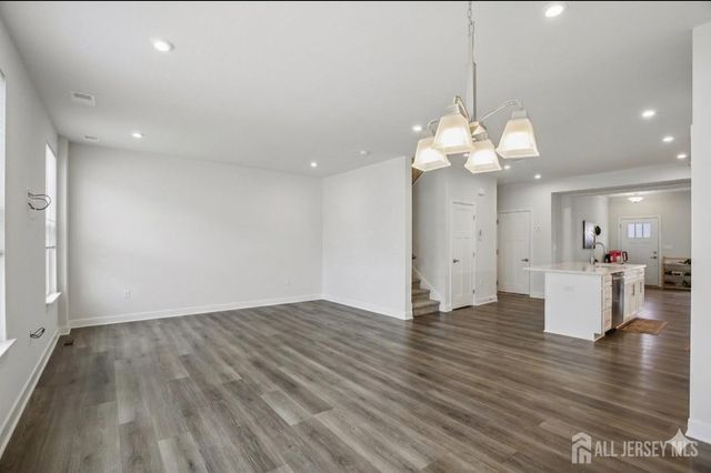 49 Owen Court, Franklin Twsp, NJ 08873