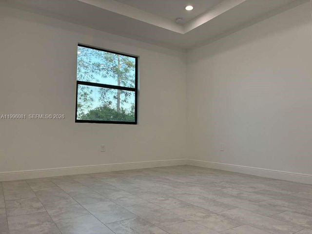 6007 Kumquat Cir, La Belle, FL 33935