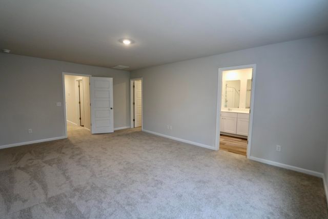 7924 Triggerfish Way, North Charleston, SC 29420