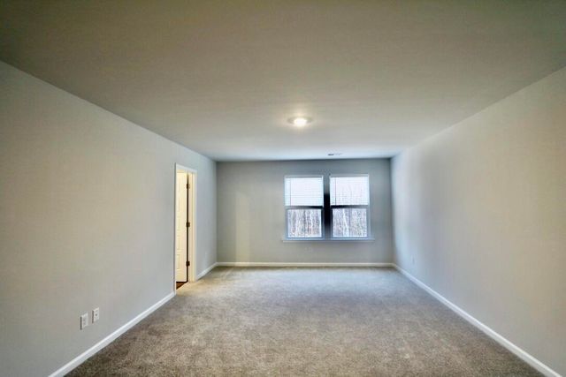 7924 Triggerfish Way, North Charleston, SC 29420