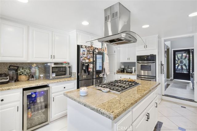 15526 Mar Vista, Whittier, CA 90605