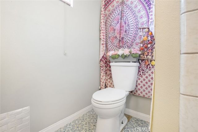 15526 Mar Vista, Whittier, CA 90605