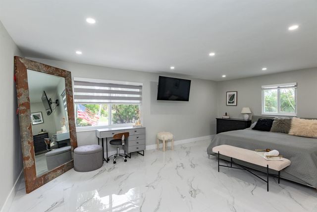 13487 Barwick Road, Delray Beach, FL 33445