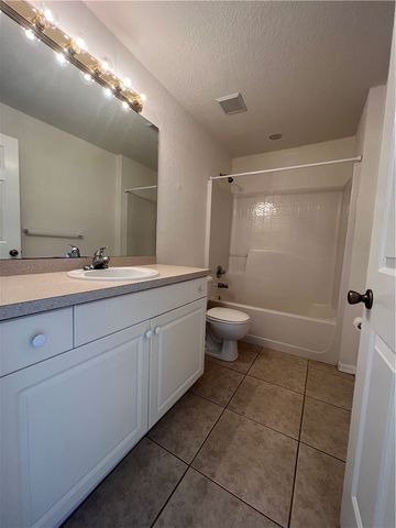 2340 86th Drive, Vero Beach, FL 32966