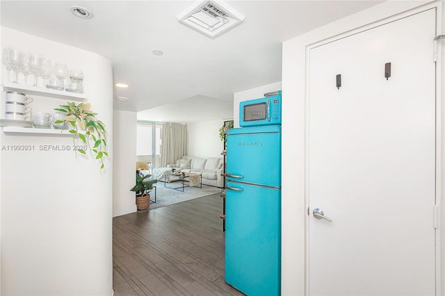 1100 West Ave 1427, Miami Beach, FL 33139