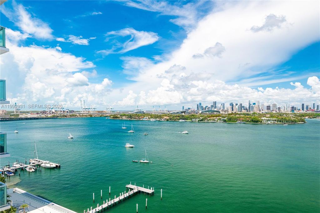 1100 West Ave 1427, Miami Beach, FL 33139