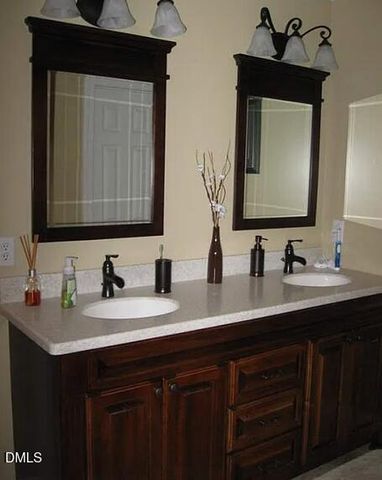 4301 Treetops Circle, Winterville, NC 28590