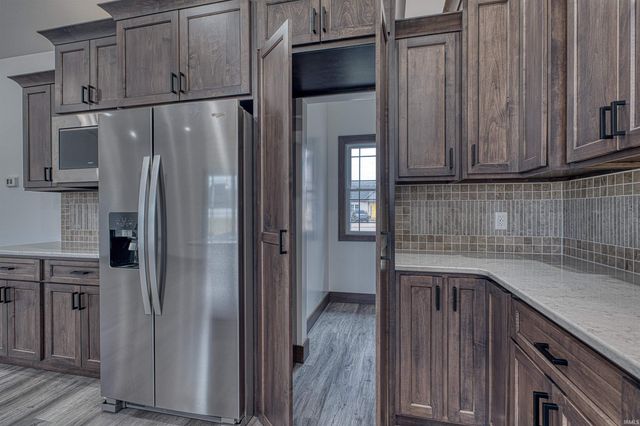 3527 Sand Drive, Newburgh, IN 47630