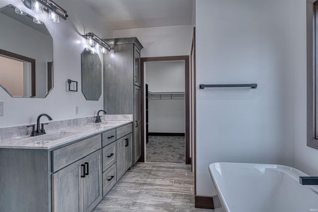 3527 Sand Drive, Newburgh, IN 47630