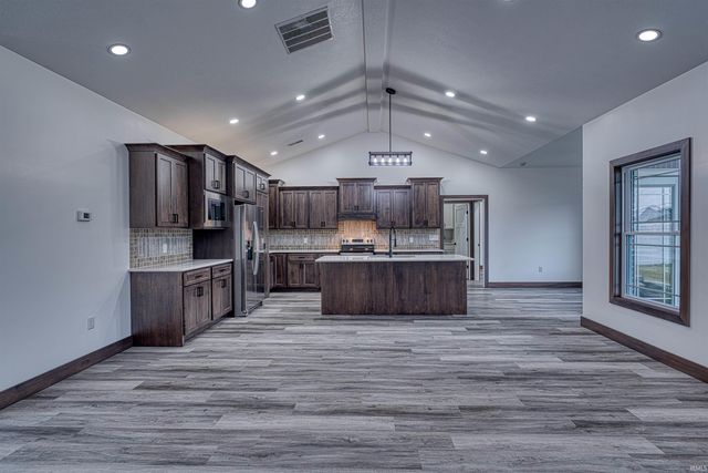 3527 Sand Drive, Newburgh, IN 47630