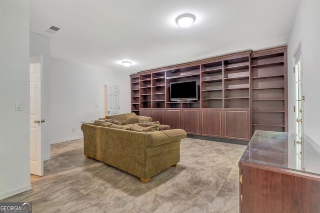 18 American Walk, Peachtree City, GA 30269