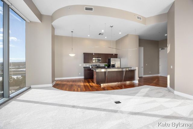 335 Bridge Street Nw 602, City Of Grand Rapids, MI 49504