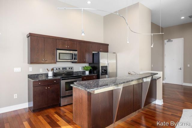 335 Bridge Street Nw 602, City Of Grand Rapids, MI 49504