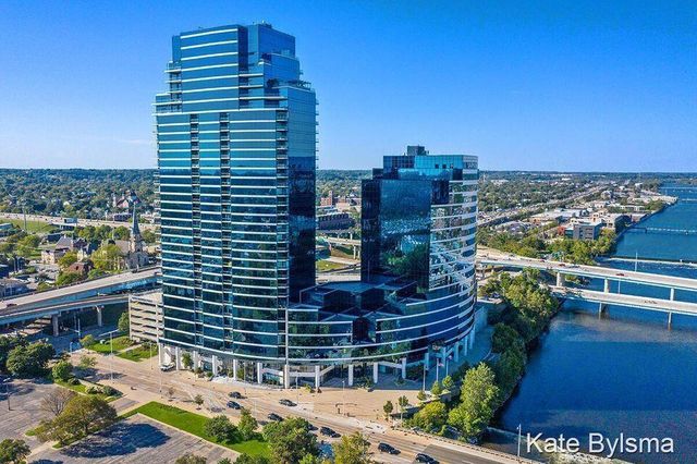 335 Bridge Street Nw 602, City Of Grand Rapids, MI 49504