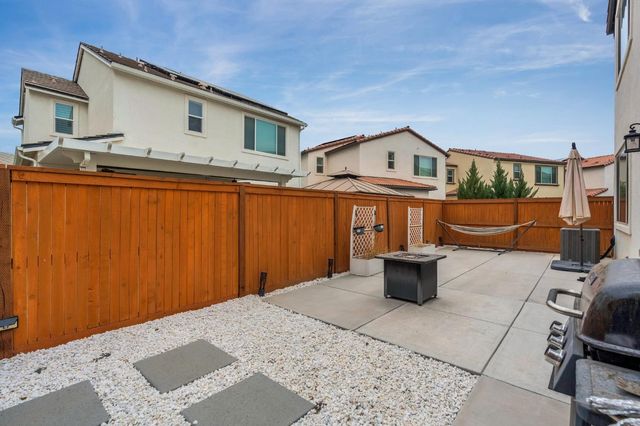 4614 Loftwood Road, Madera, CA 93636