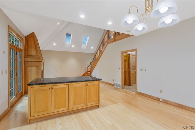 1 Mayflower Circle, Oswego, NY 13126