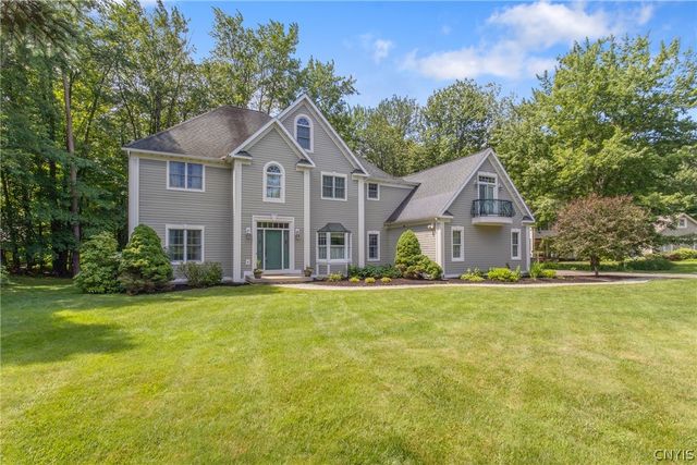1 Mayflower Circle, Oswego, NY 13126
