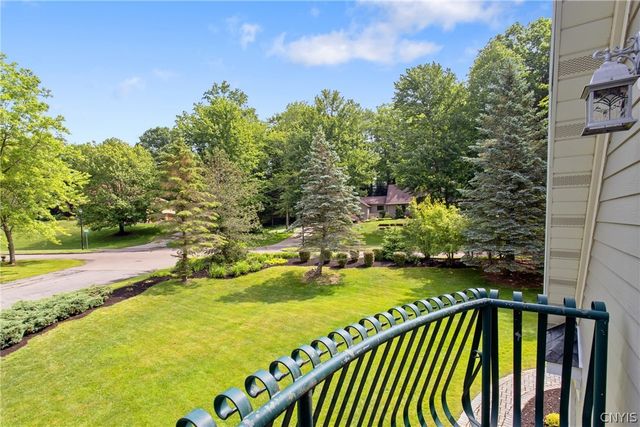 1 Mayflower Circle, Oswego, NY 13126