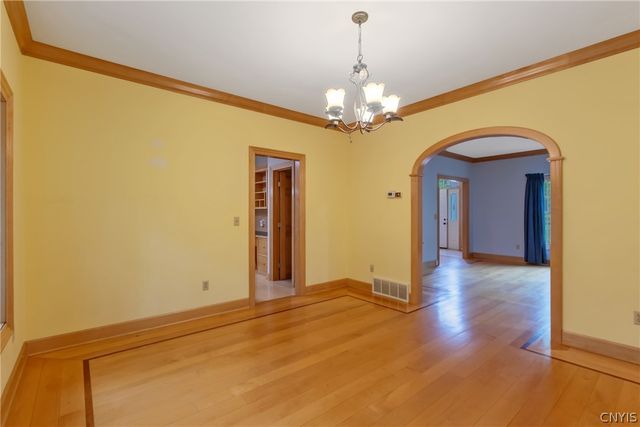 1 Mayflower Circle, Oswego, NY 13126