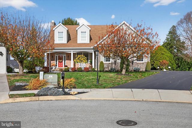 1029 STONECROFT DR, Hanover, PA 17331