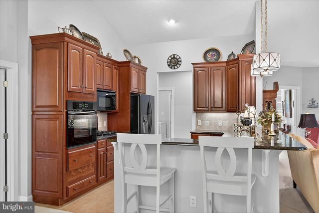 1029 STONECROFT DR, Hanover, PA 17331