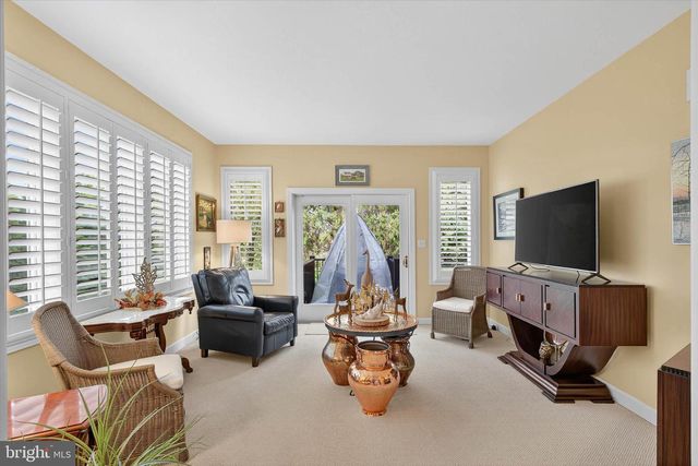 1029 STONECROFT DR, Hanover, PA 17331