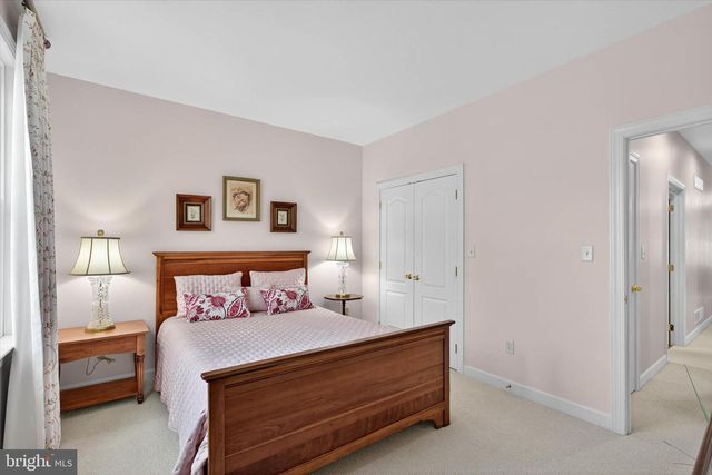 1029 STONECROFT DR, Hanover, PA 17331