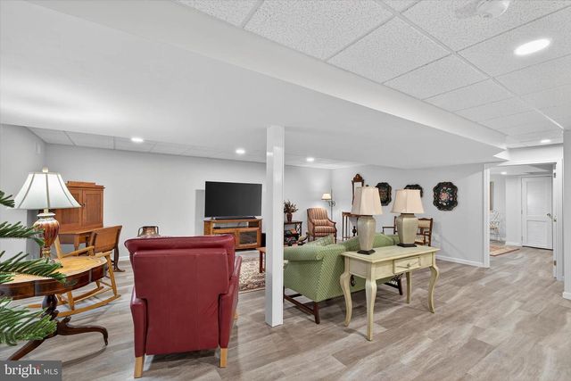 1029 STONECROFT DR, Hanover, PA 17331