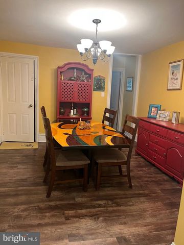 203 S LINE ST, Lansdale, PA 19446
