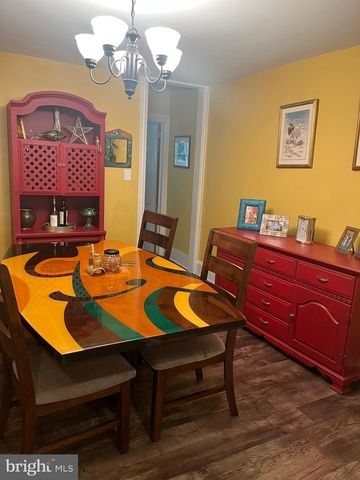 203 S LINE ST, Lansdale, PA 19446