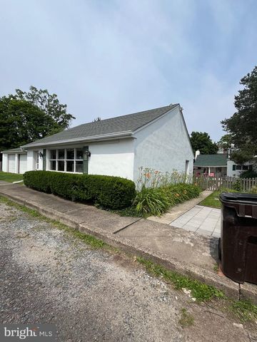 203 S LINE ST, Lansdale, PA 19446