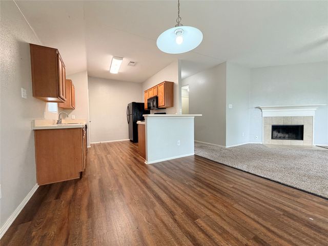 8018 Arkan Parkway, Dallas, TX 75241