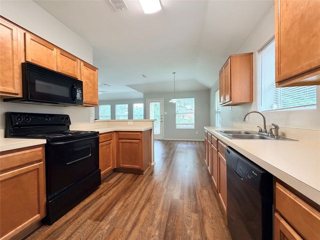 8018 Arkan Parkway, Dallas, TX 75241