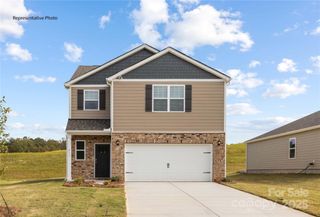 518 13th Avenue Drive NE, Hickory, NC 28601