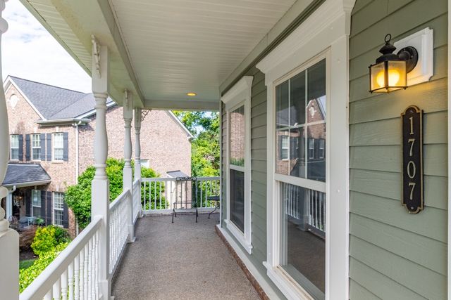 1707 Calderwood Ct, Franklin, TN 37067