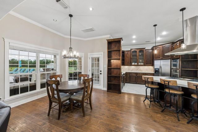 2258 Maler Road, Sealy, TX 77474
