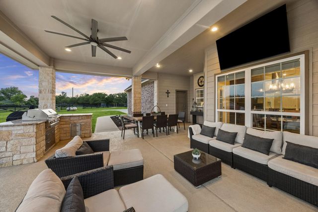 2258 Maler Road, Sealy, TX 77474