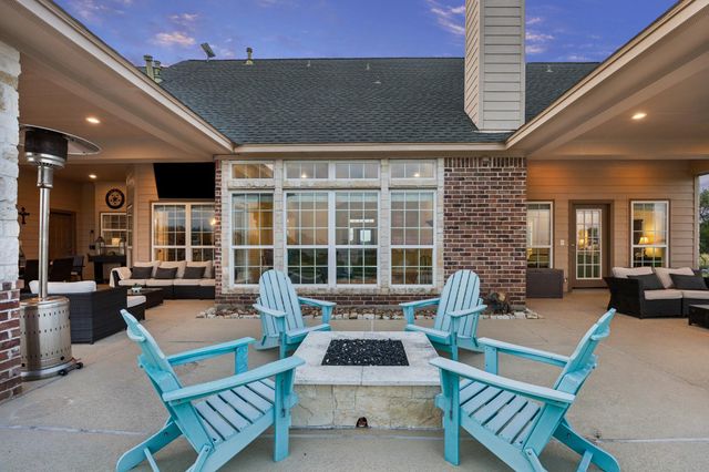2258 Maler Road, Sealy, TX 77474