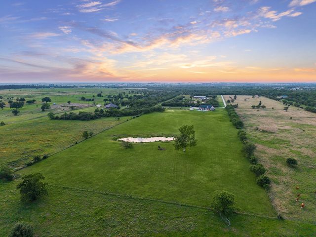 2258 Maler Road, Sealy, TX 77474