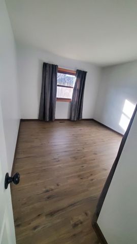 202 Highbury Drive, Elgin, IL 60120