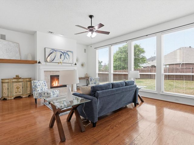 7321 Summit Lane, Sachse, TX 75048