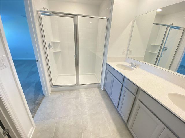 340 PINEYWOODS STREET, St Cloud, FL 34772
