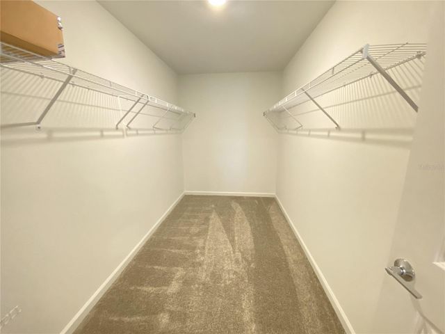 340 PINEYWOODS STREET, St Cloud, FL 34772